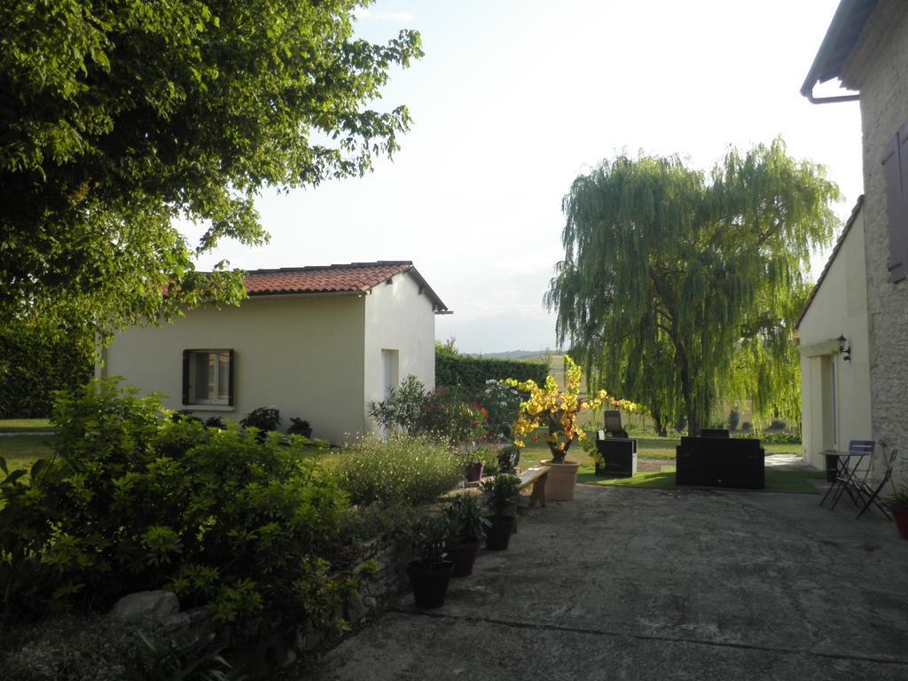 Domaine De La Vigne Bed and Breakfast Cadalen Exterior foto