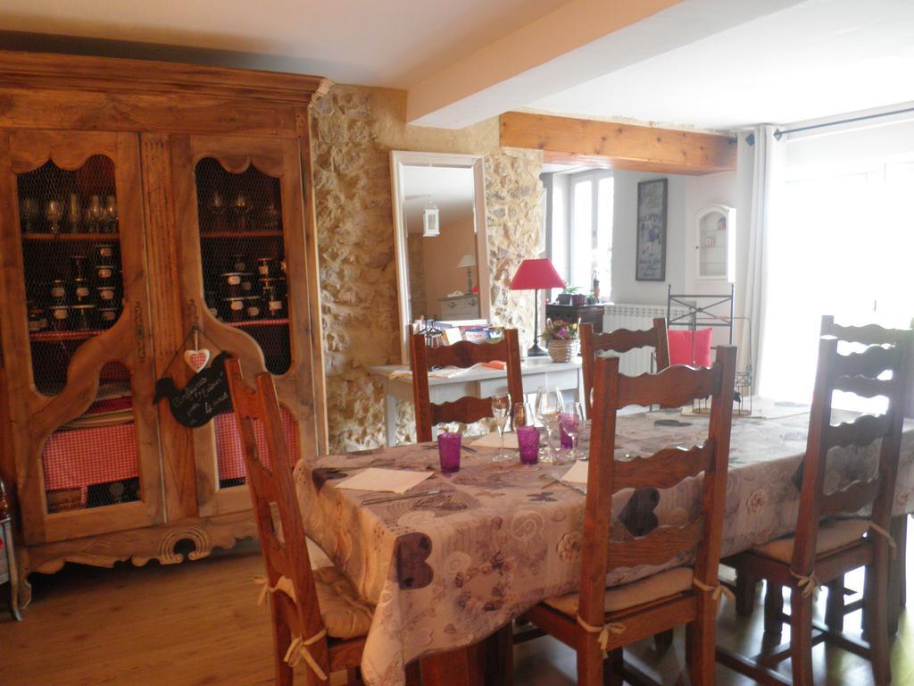 Domaine De La Vigne Bed and Breakfast Cadalen Exterior foto